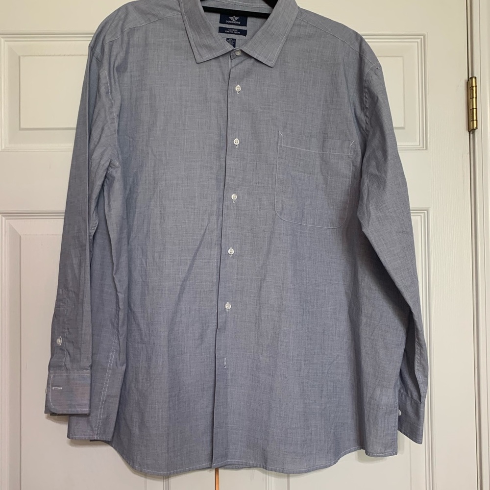 Docker’s Men’s Dress shirt